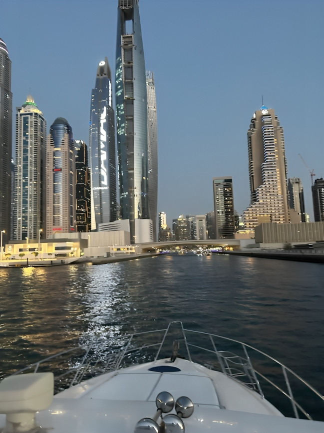 1-Hour Marina yacht Tour Dubai - Image 3