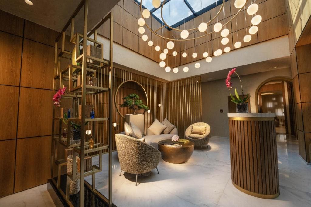 The Biltmore Hotel Villas, Dubai - Image 12